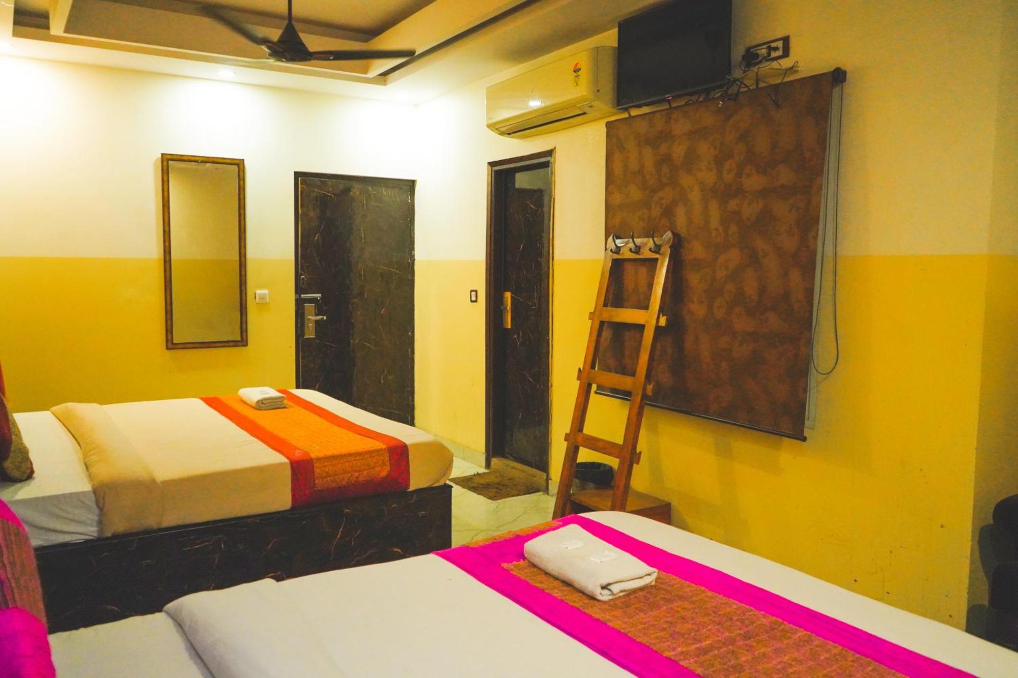 In Ramesh Nagar - Sukoon Hotel 4*