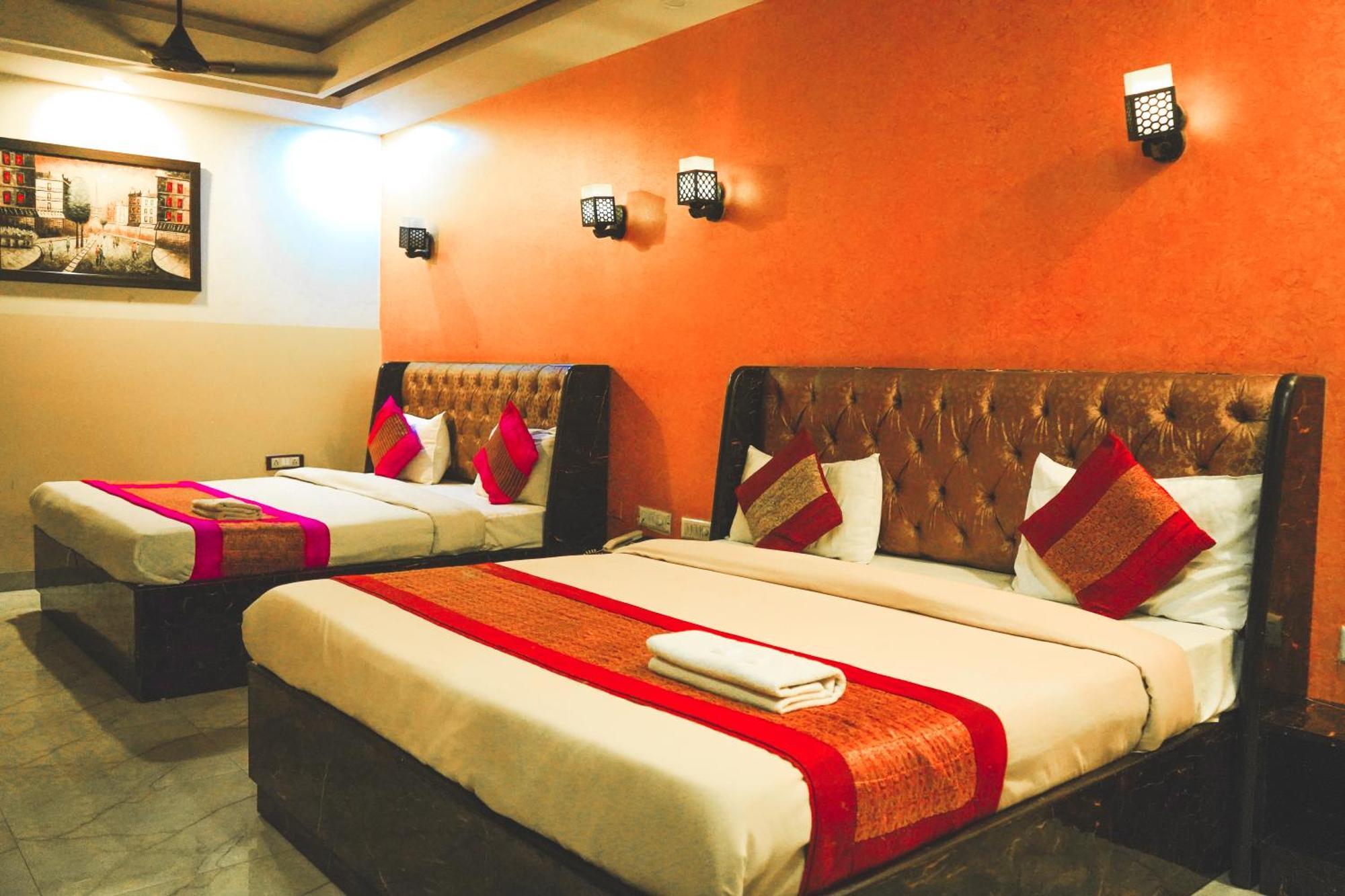 Hotel In Ramesh Nagar - Sukoon New Delhi