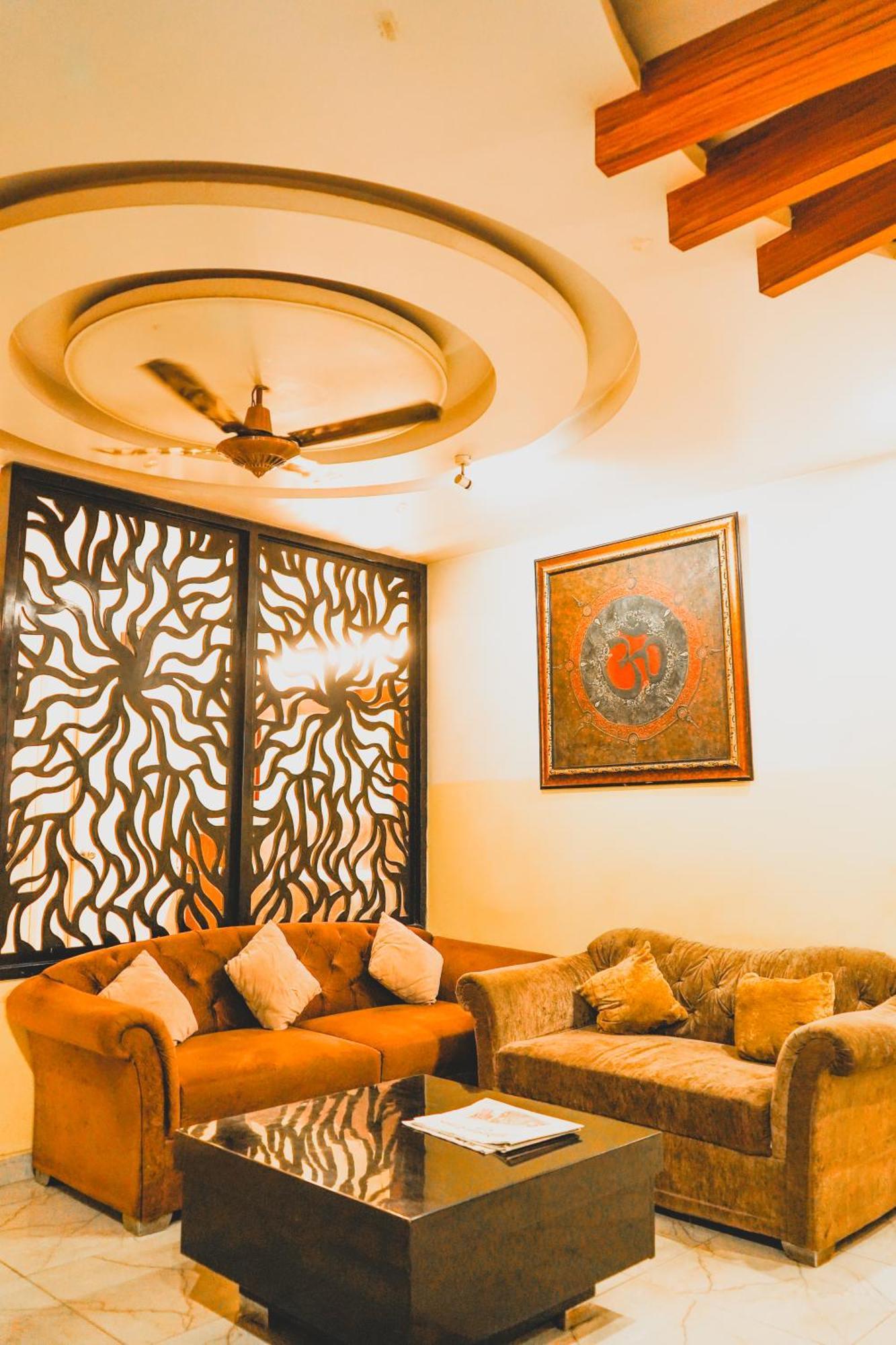 Hotel In Ramesh Nagar - Sukoon New Delhi